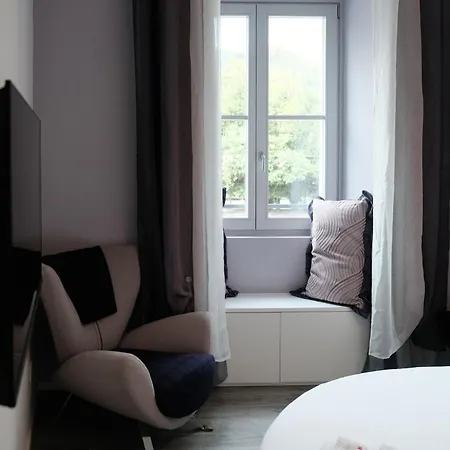 Lakeside Bliss With Free Parking * Como