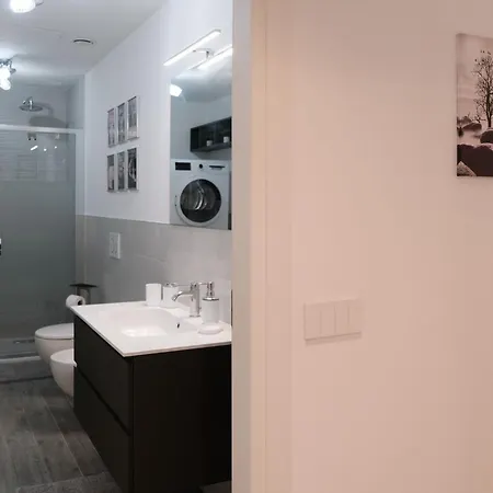 Lakeside Bliss With Free Parking * Комо