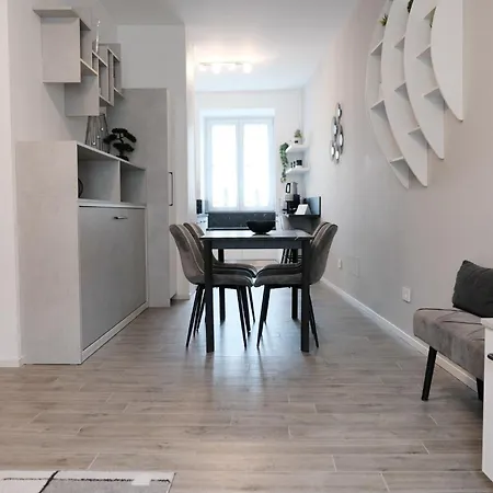 Lakeside Bliss With Free Parking Apartment Como